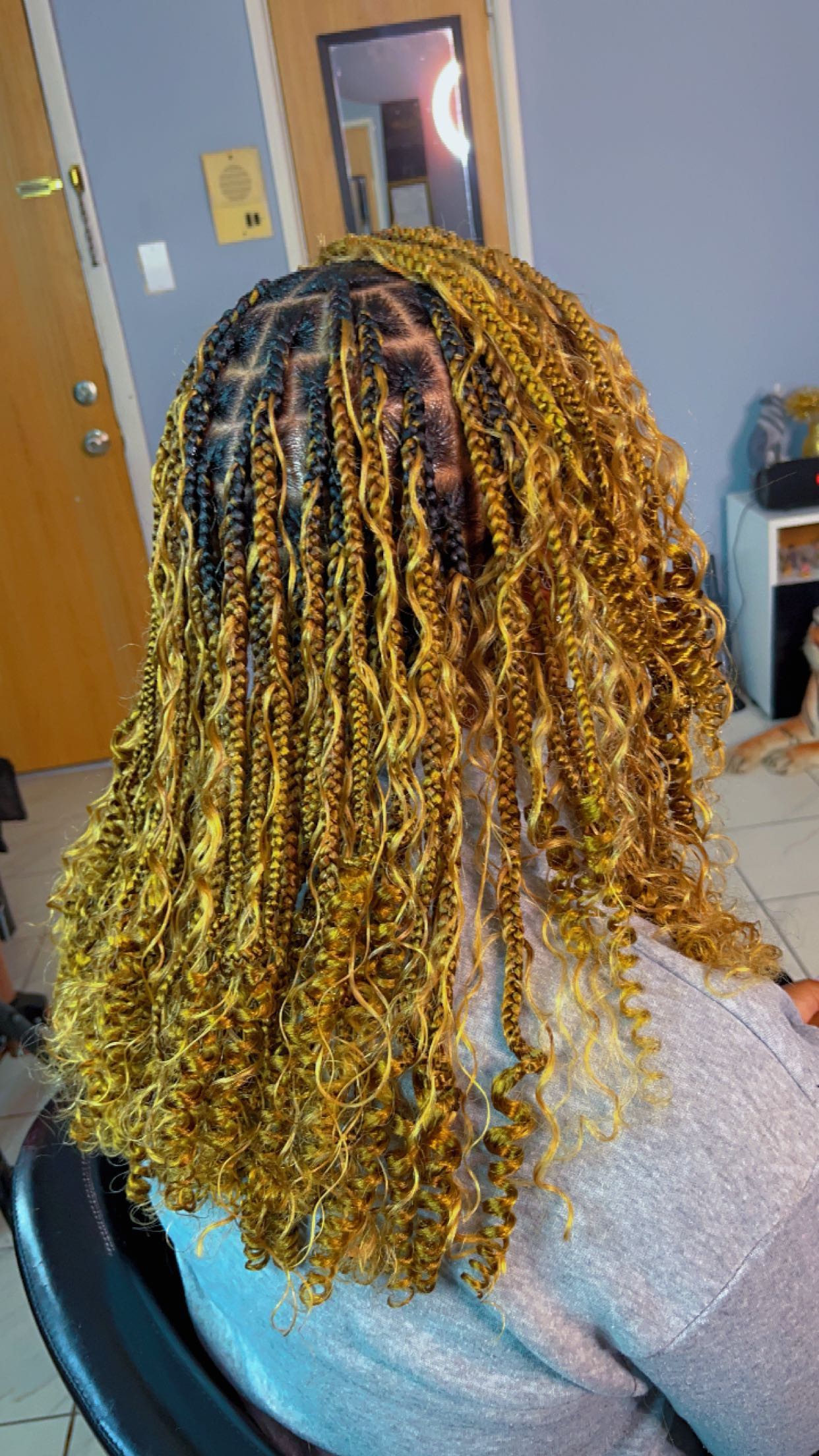 SMedium boho knottless